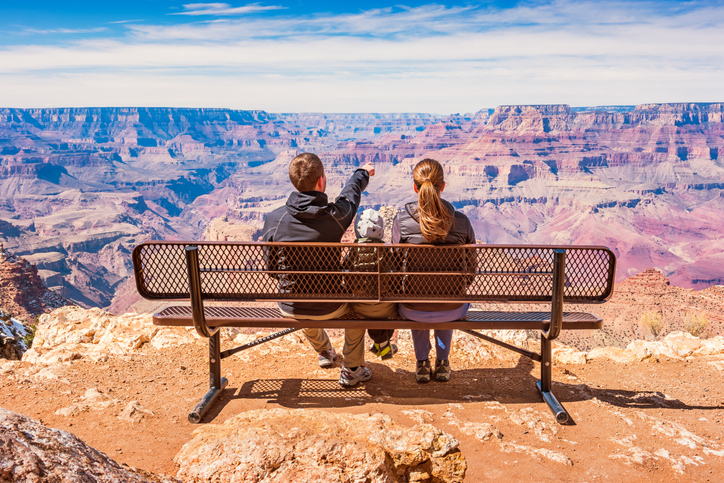 travelling  to grand canyon with kids