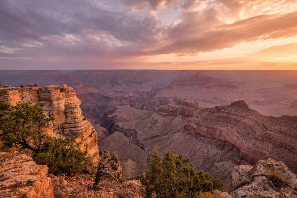 Sunrise at the Grand Canyon. 